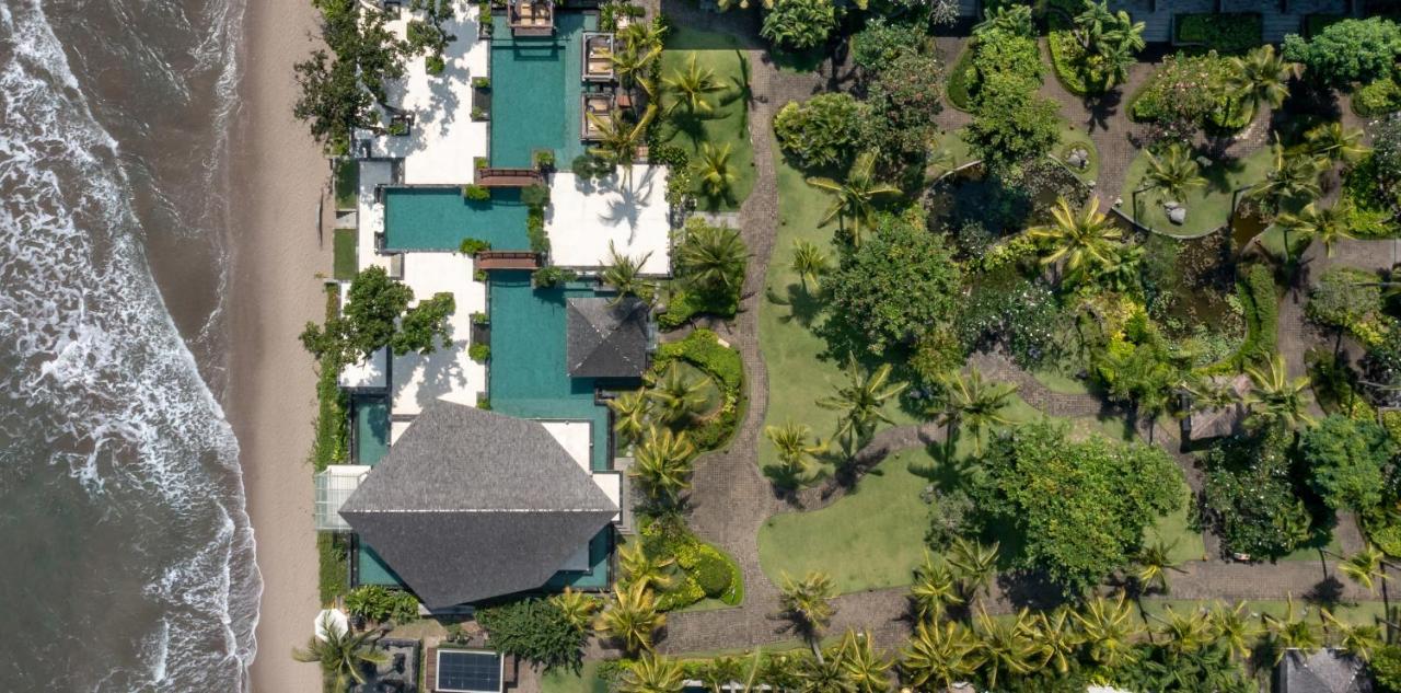 The Seminyak Beach Resort & Spa Eksteriør billede Aerial view of the resort